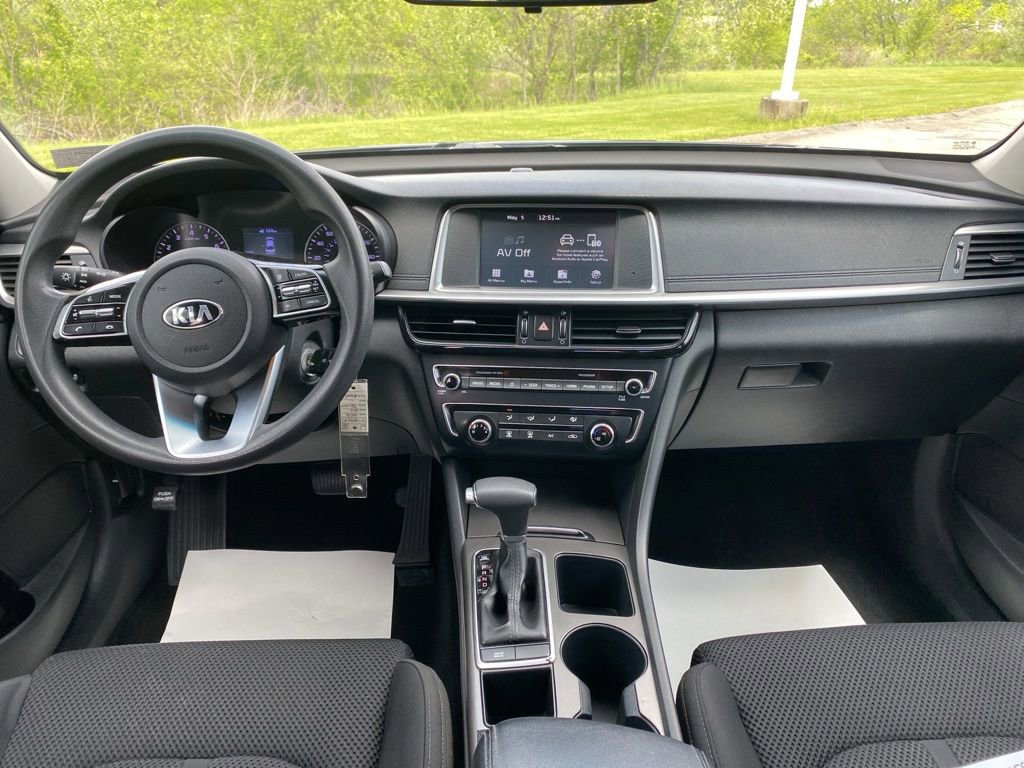 Certified 2019 Kia Optima LX FWD image 16