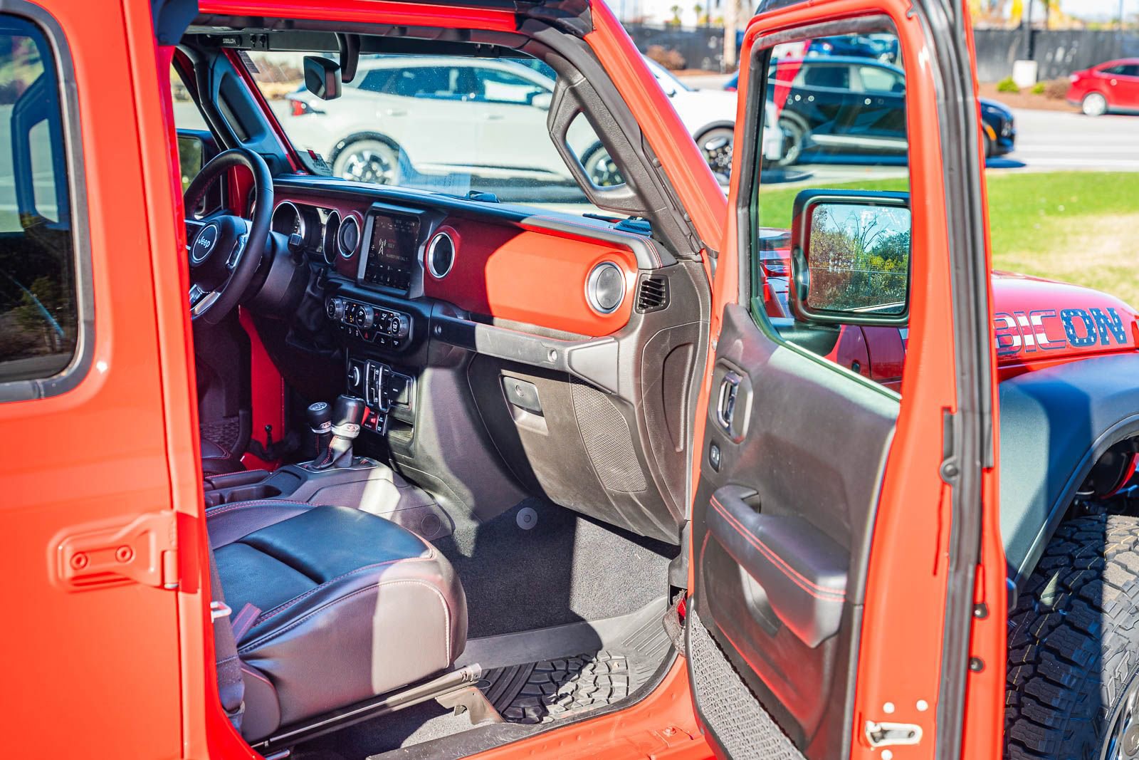 Used 2023 Jeep Gladiator Rubicon w/ LED Lighting Group image 13