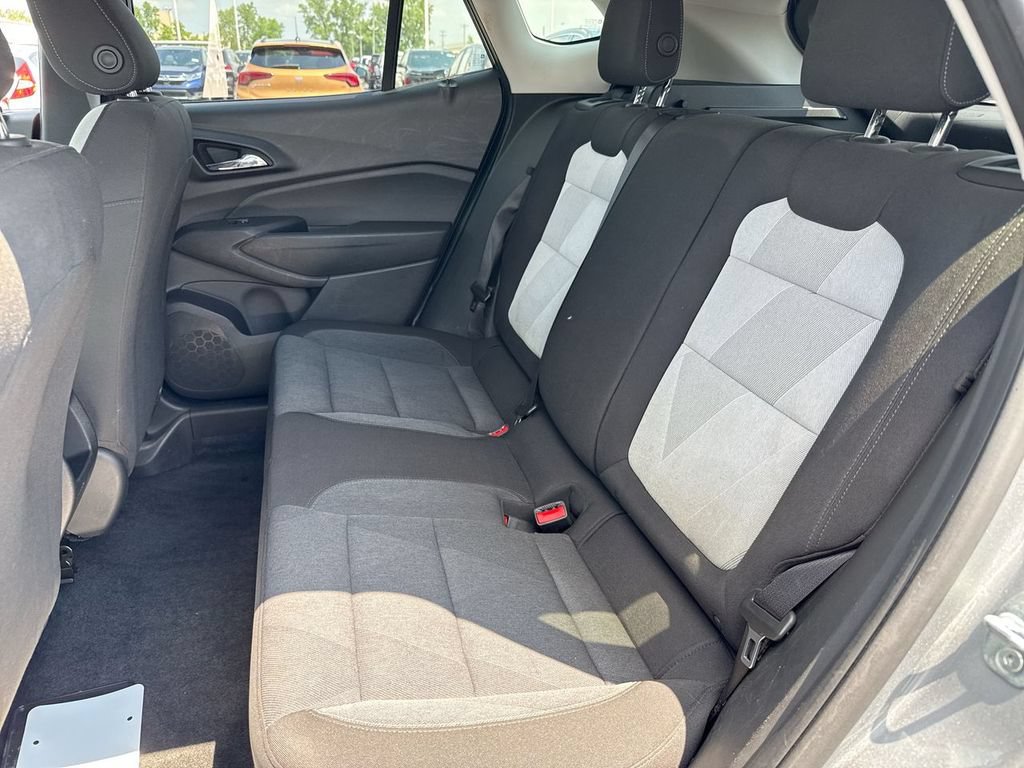 Used 2024 Chevrolet Trax LS w/ Driver Confidence Package FWD image 23