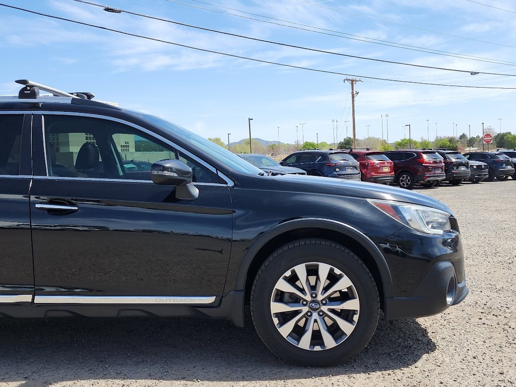 Used 2019 Subaru Outback 2.5i Touring w/ Protection Package #1 AWD/4WD image 4