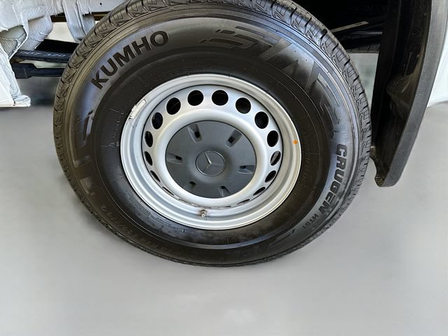 Used 2025 Mercedes-Benz Sprinter 2500 image 26