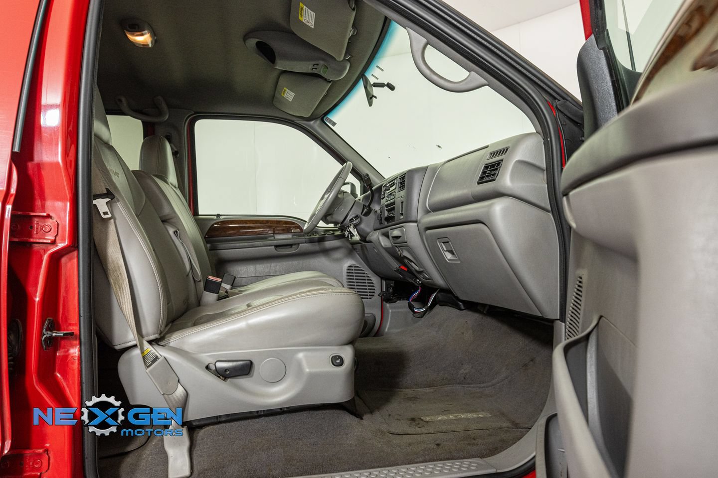 Used 2001 Ford F350 Lariat AWD/4WD image 34
