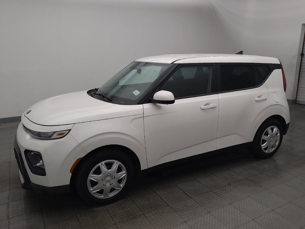 Used 2021 Kia Soul LX FWD image 2