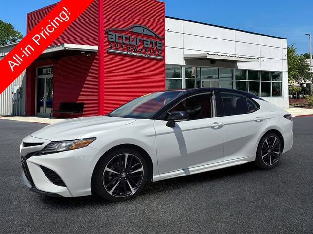 Used 2019 Toyota Camry XSE FWD image 1