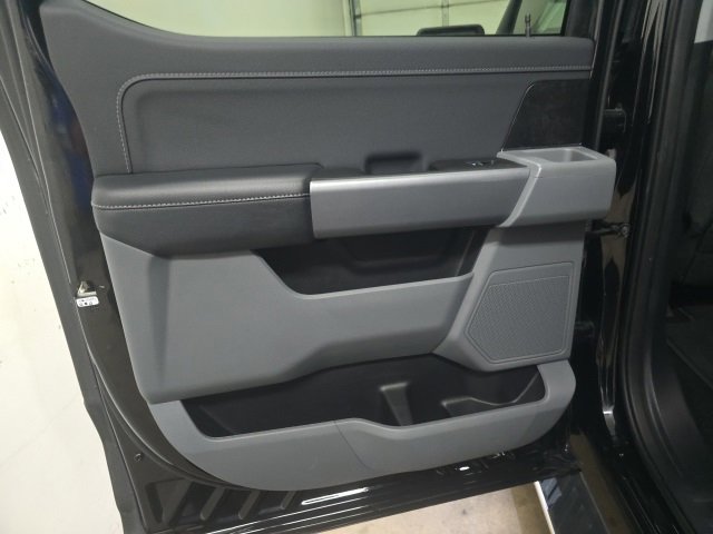 Used 2022 Ford F150 XLT w/ Equipment Group 302A High image 15