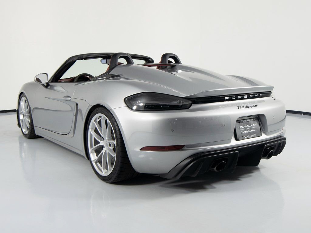Certified 2023 Porsche 718 Boxster Spyder RWD image 8