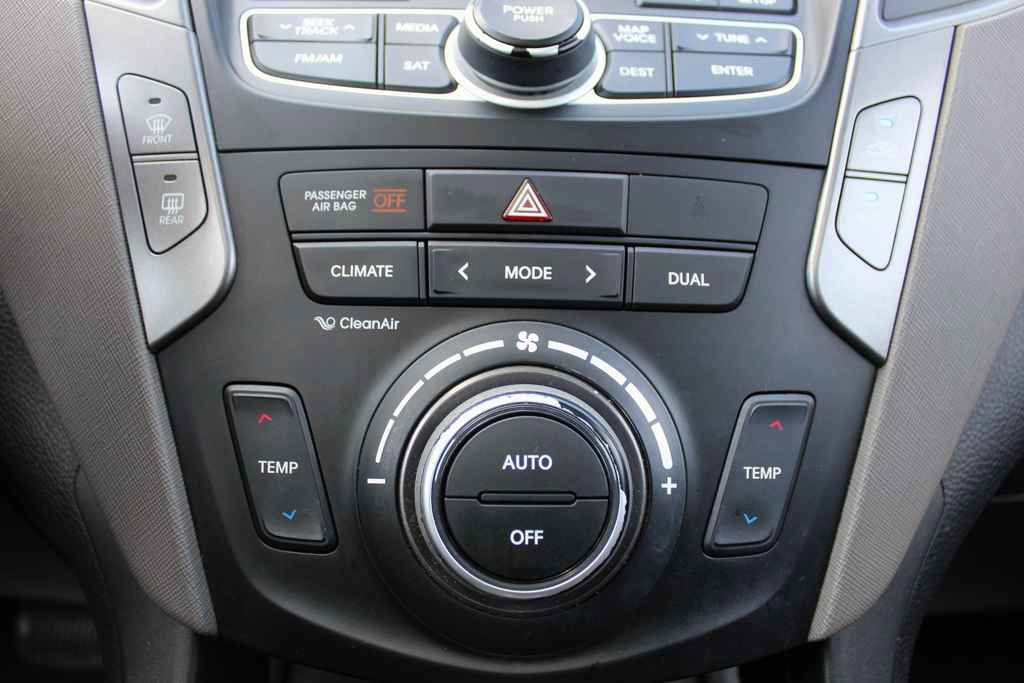 Used 2016 Hyundai Santa Fe Sport 2.0T w/ Option Group 05 image 24