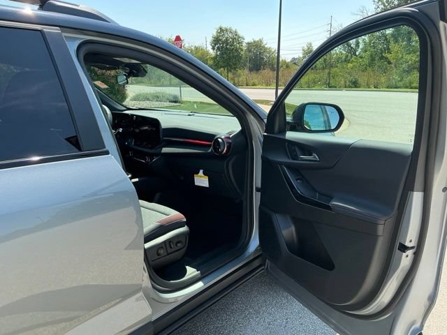 Used 2026 Chevrolet Equinox RS w/ Convenience Package III AWD/4WD image 17