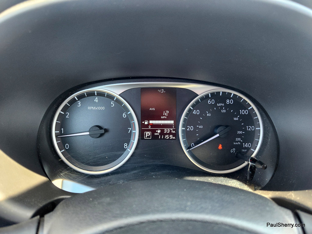 Used 2023 Nissan Kicks S image 32