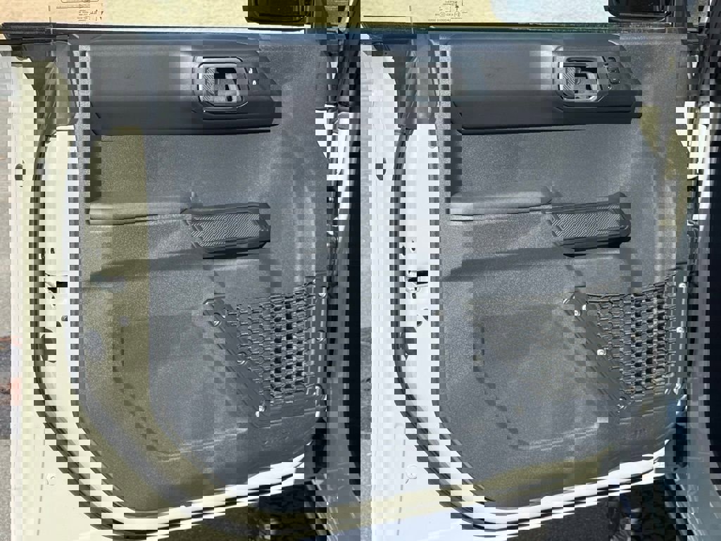 New 2025 Ford Bronco Badlands image 15