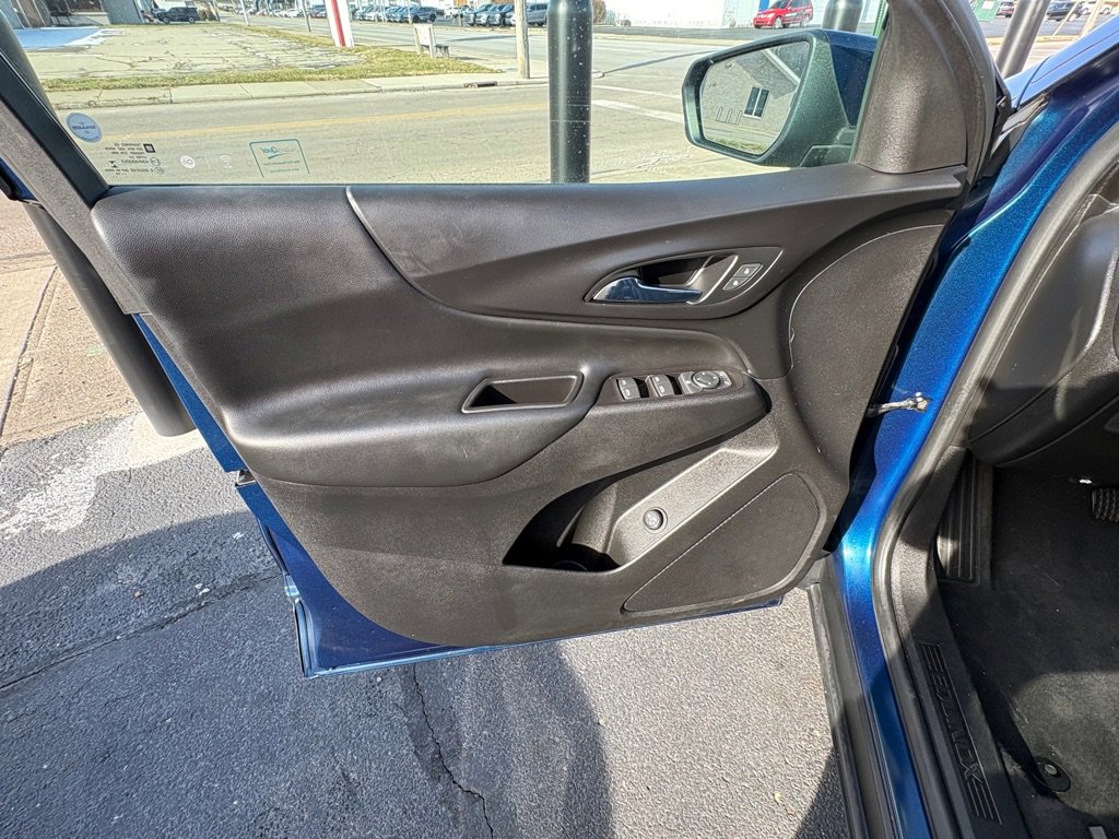 Used 2019 Chevrolet Equinox LT image 7