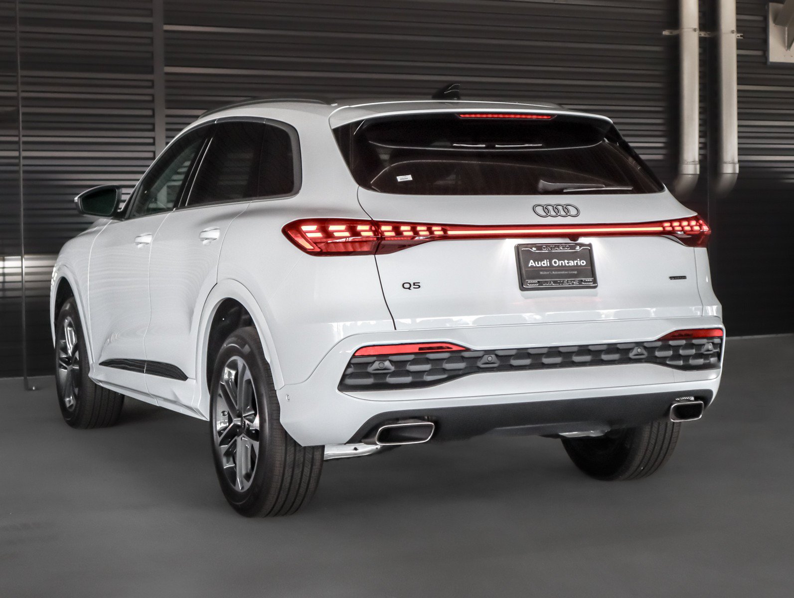 New 2026 Audi Q5 Premium AWD/4WD image 2