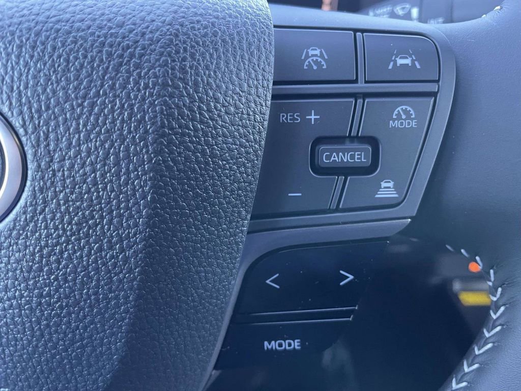 New 2026 Toyota Camry SE FWD image 33