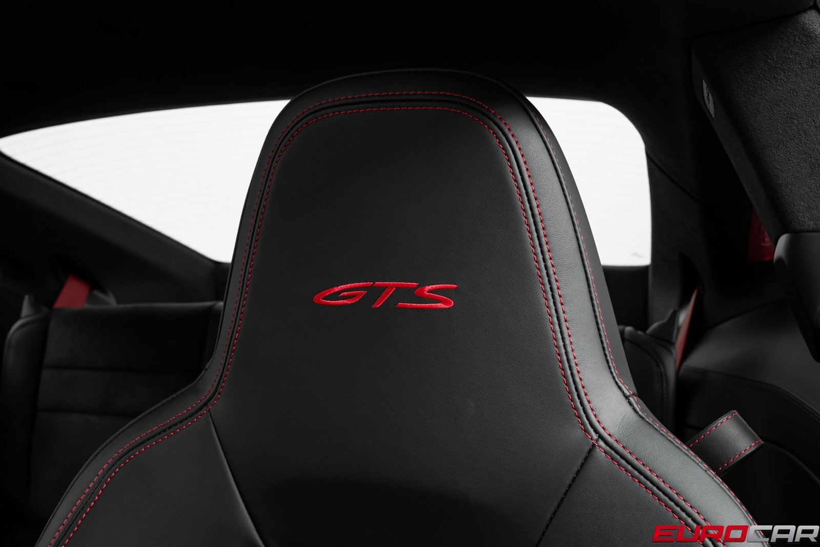 Used 2024 Porsche 911 Carrera GTS w/ Premium Package image 41