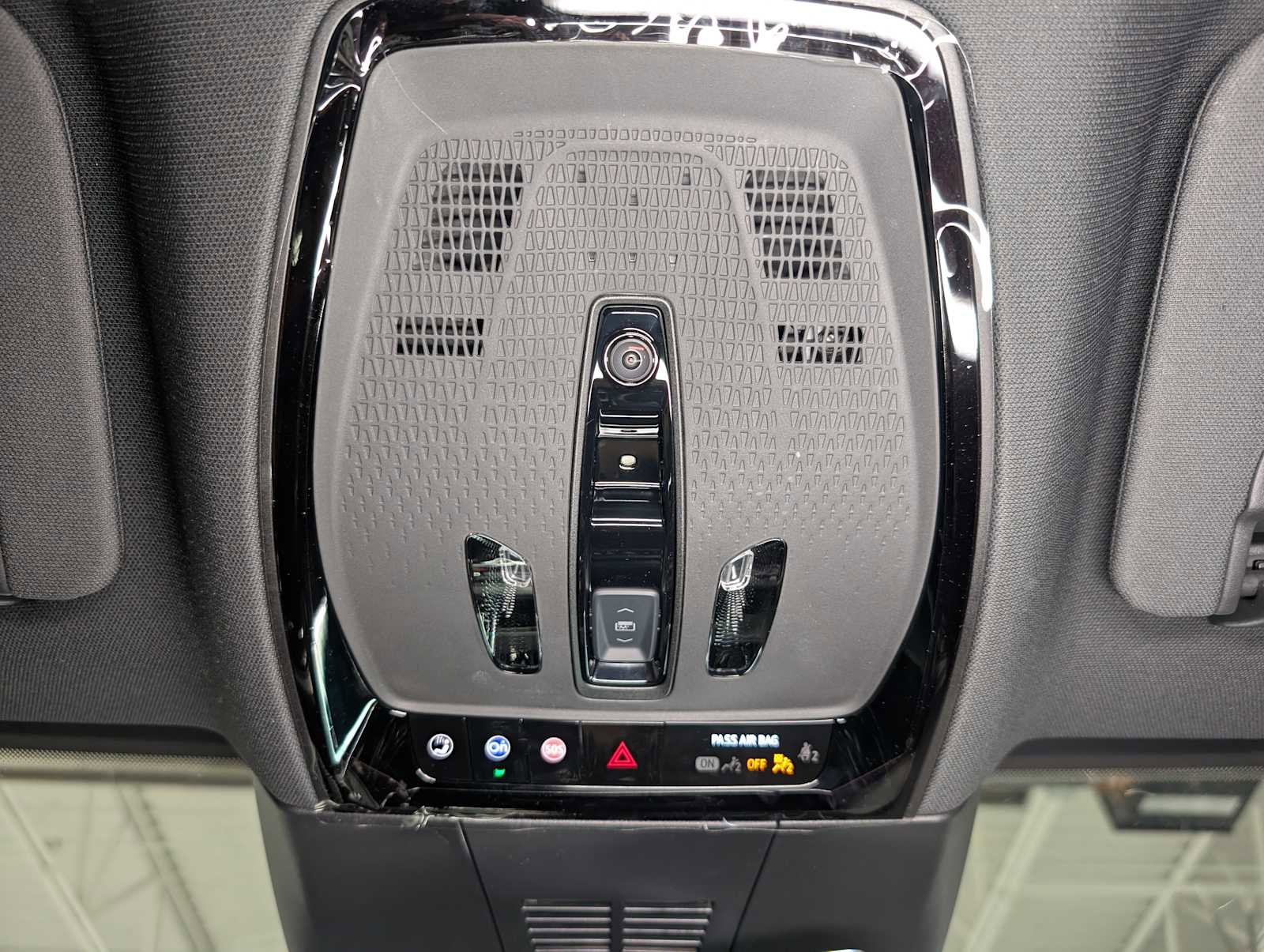 New 2026 Cadillac Lyriq V image 32