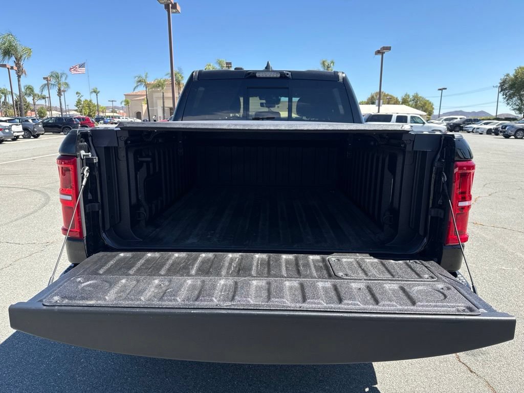 Used 2025 RAM 1500 Limited AWD/4WD image 13