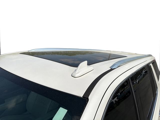 Used 2021 GMC Yukon XL Denali w/ Denali Premium Package image 13