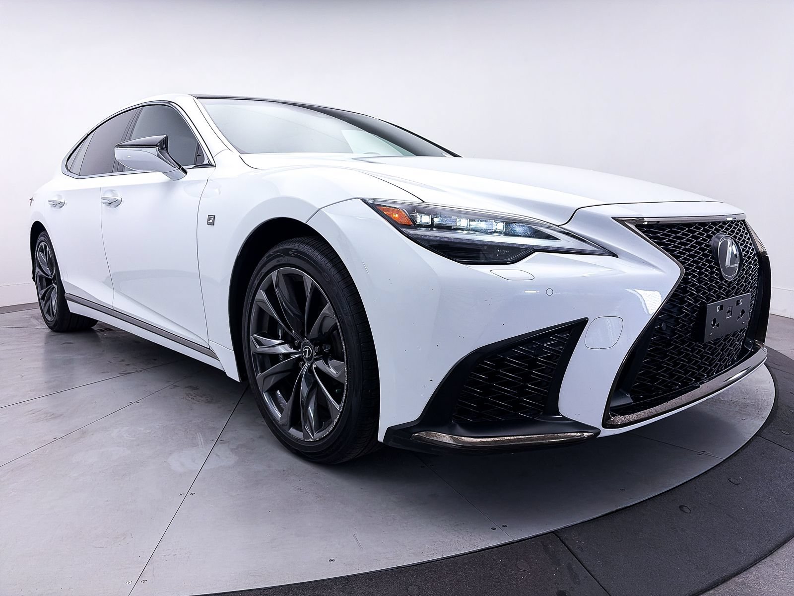 Used 2023 Lexus LS 500 F Sport w/ Cold Weather Package (CK) RWD image 12