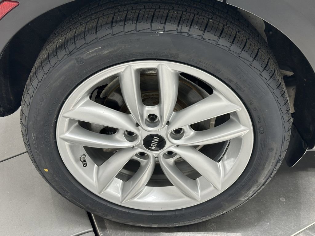 Used 2014 MINI Cooper Countryman image 19