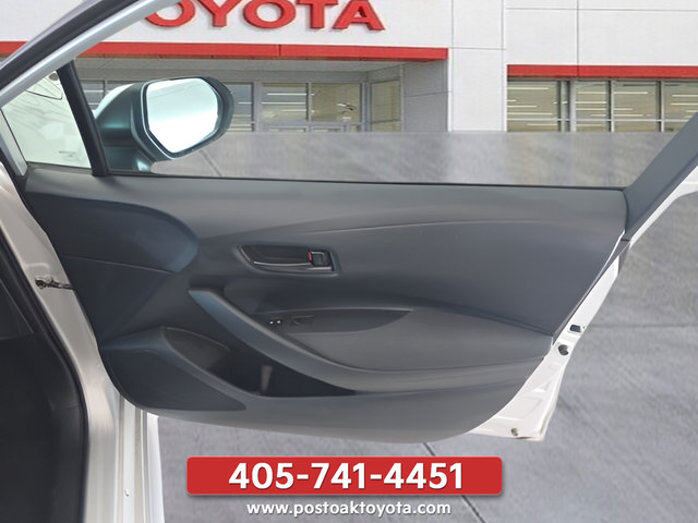 Used 2024 Toyota Corolla LE FWD image 25