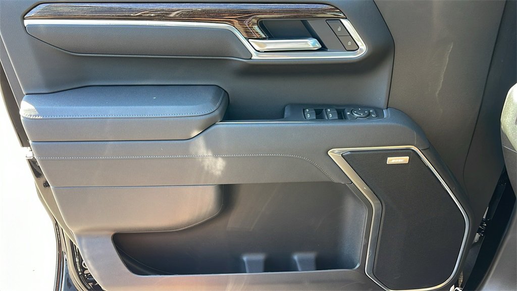 New 2026 GMC Sierra 1500 Elevation image 25