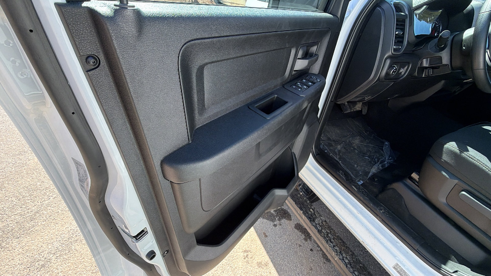 New 2026 RAM 2500 Tradesman AWD/4WD image 14