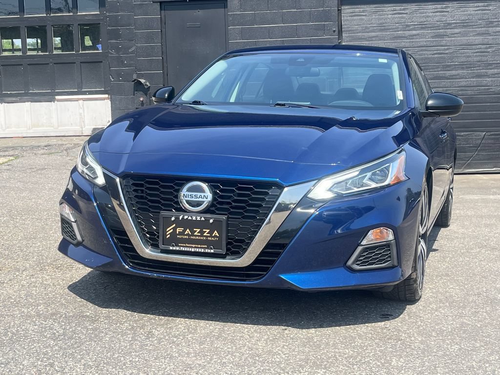 Used 2020 Nissan Altima 2.5 SR FWD image 1