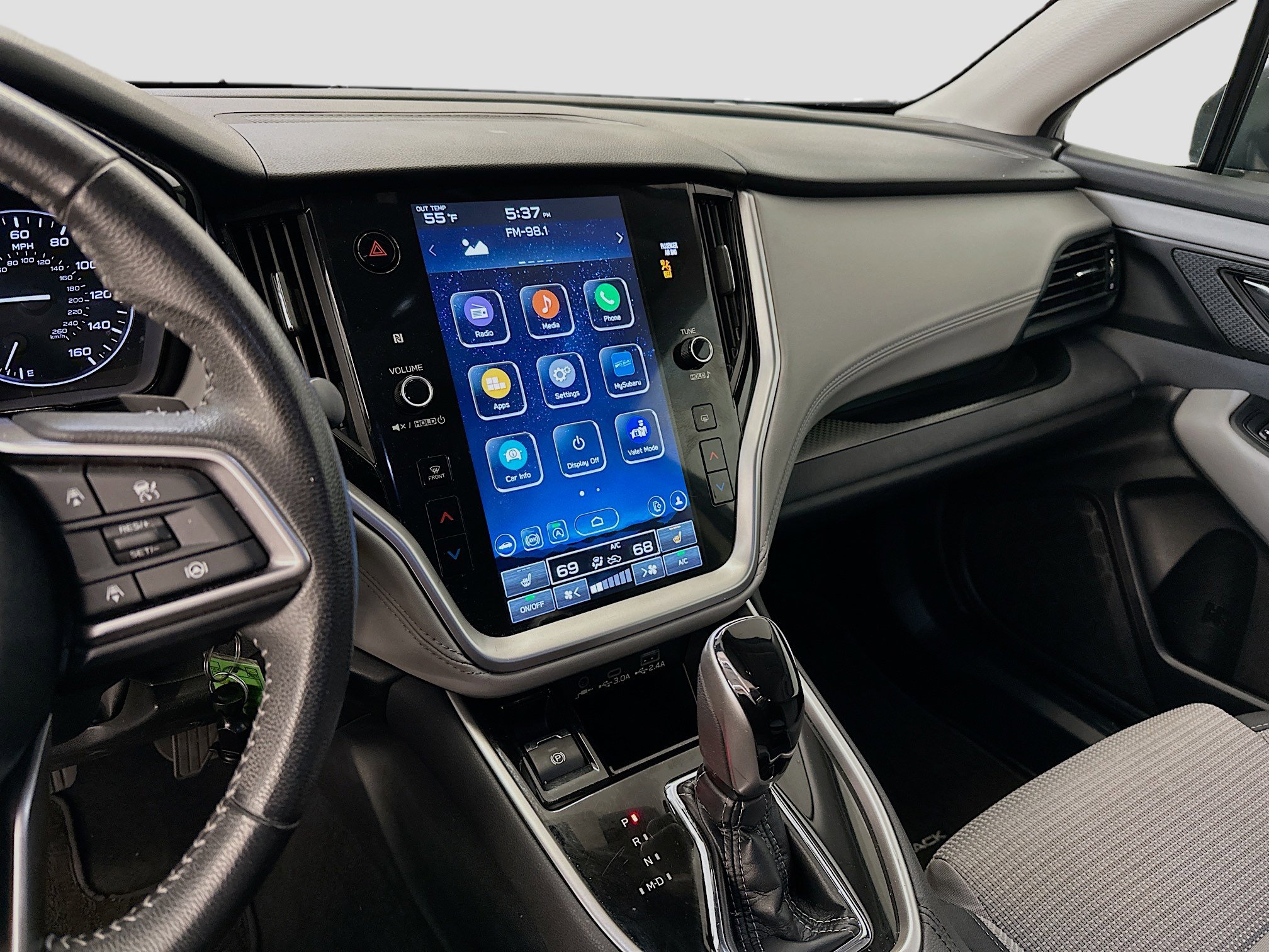 Used 2024 Subaru Outback Premium image 25