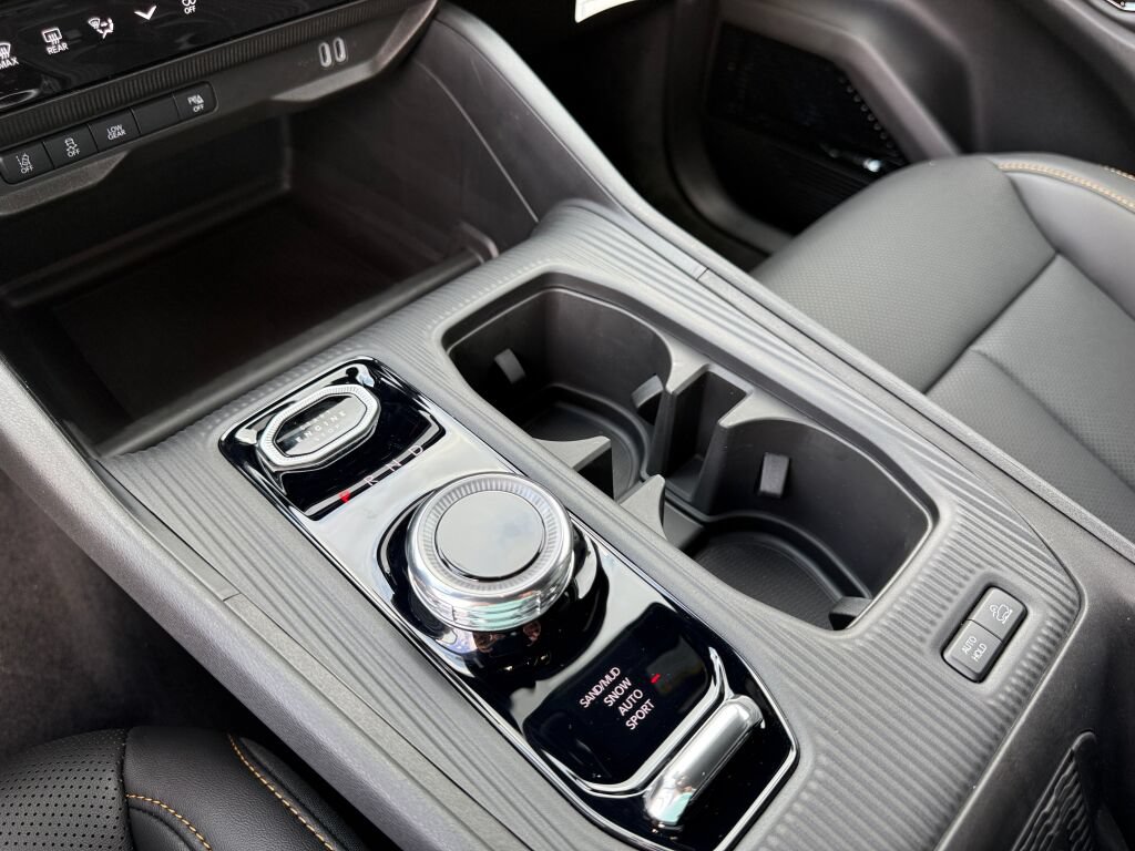New 2026 Jeep Cherokee Limited AWD/4WD image 28