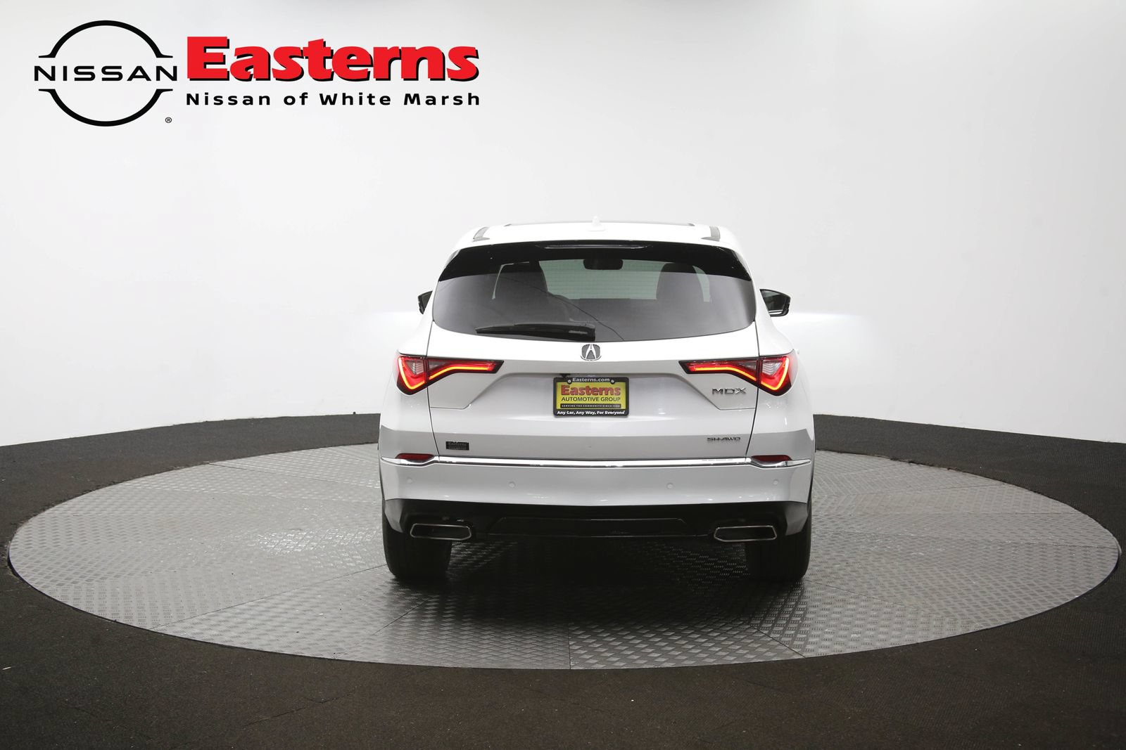 Used 2024 Acura MDX SH-AWD w/ Technology Package image 39