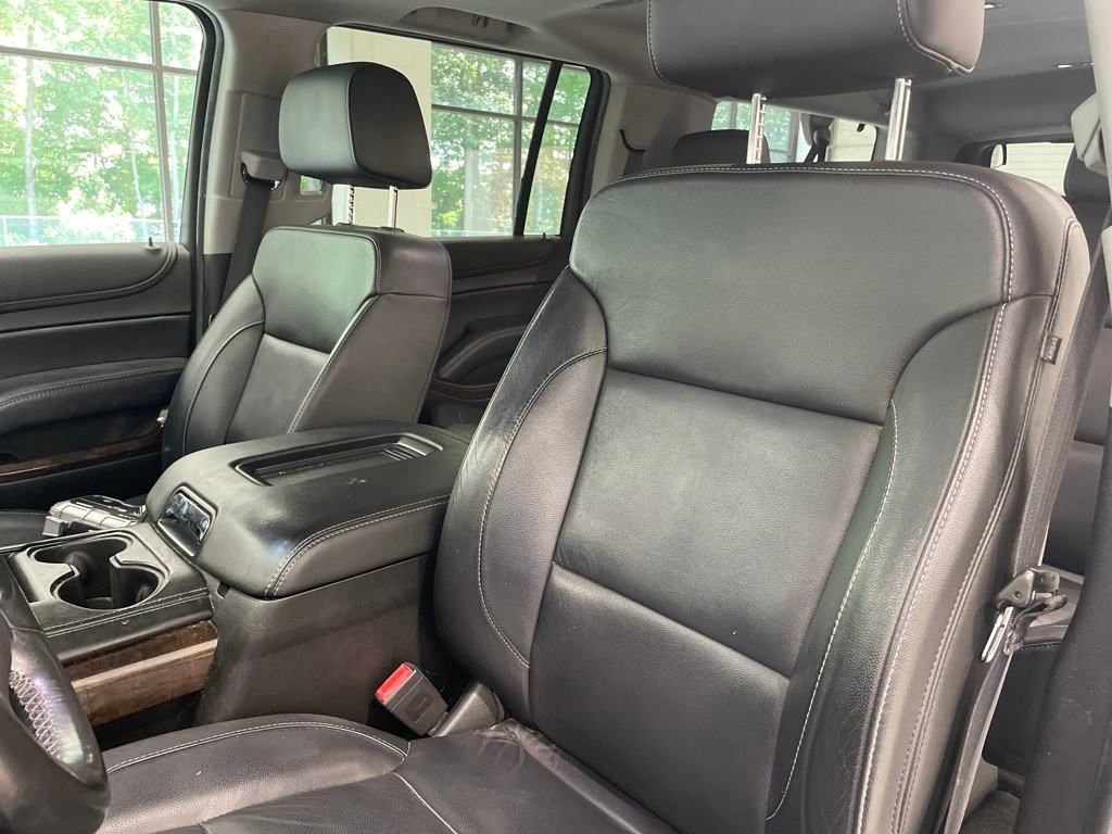 Used 2018 Chevrolet Suburban LT image 11