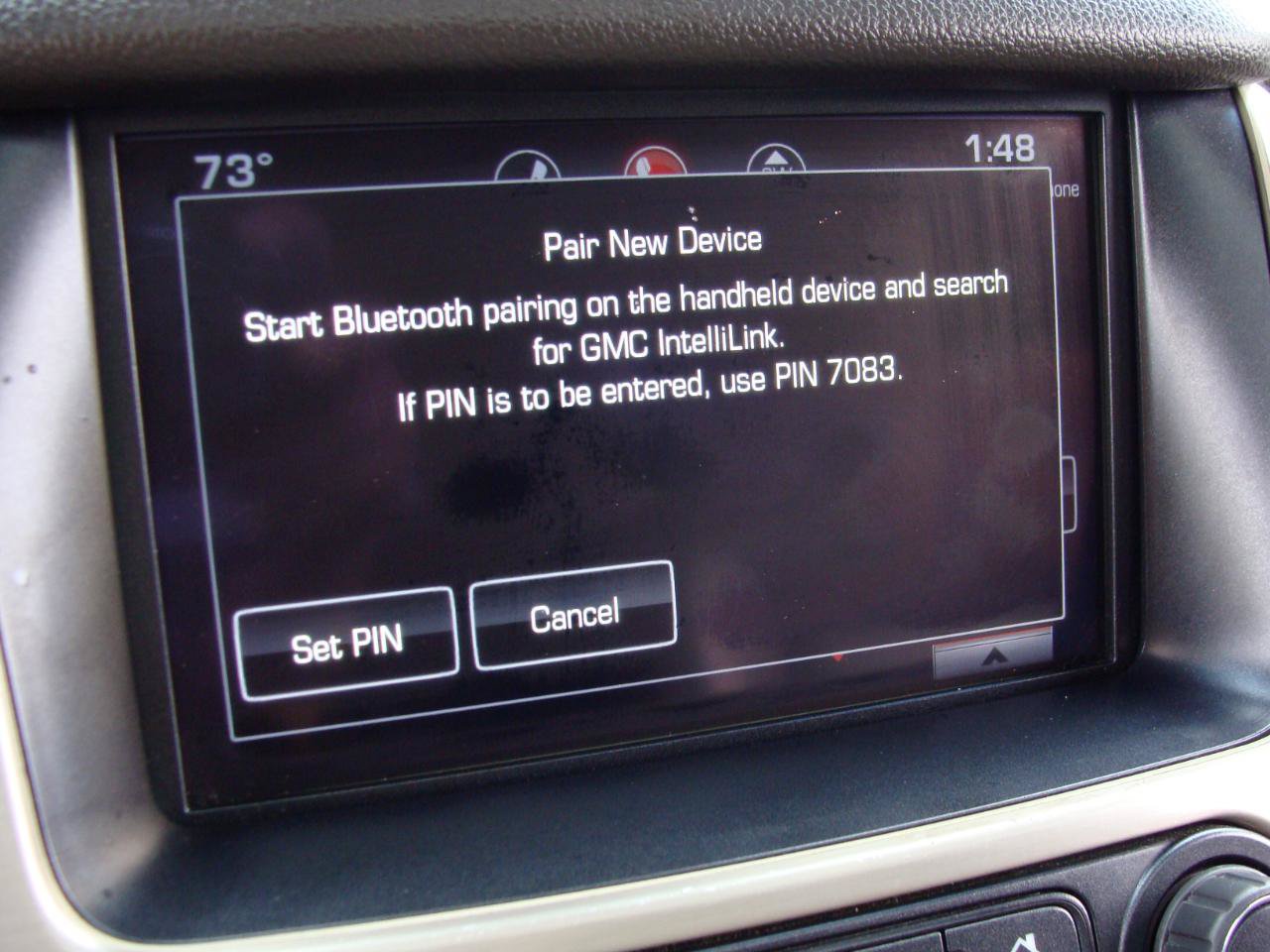 Used 2015 GMC Yukon XL Denali w/ Touring Package AWD/4WD image 17