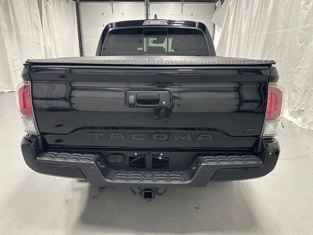 Used 2021 Toyota Tacoma TRD Off-Road w/ Technology Package AWD/4WD image 6