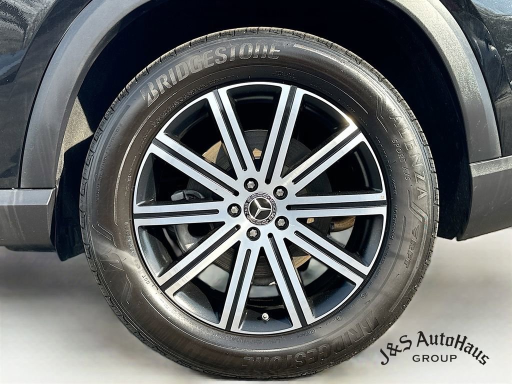 Used 2025 Mercedes-Benz GLE 450e 4MATIC image 39