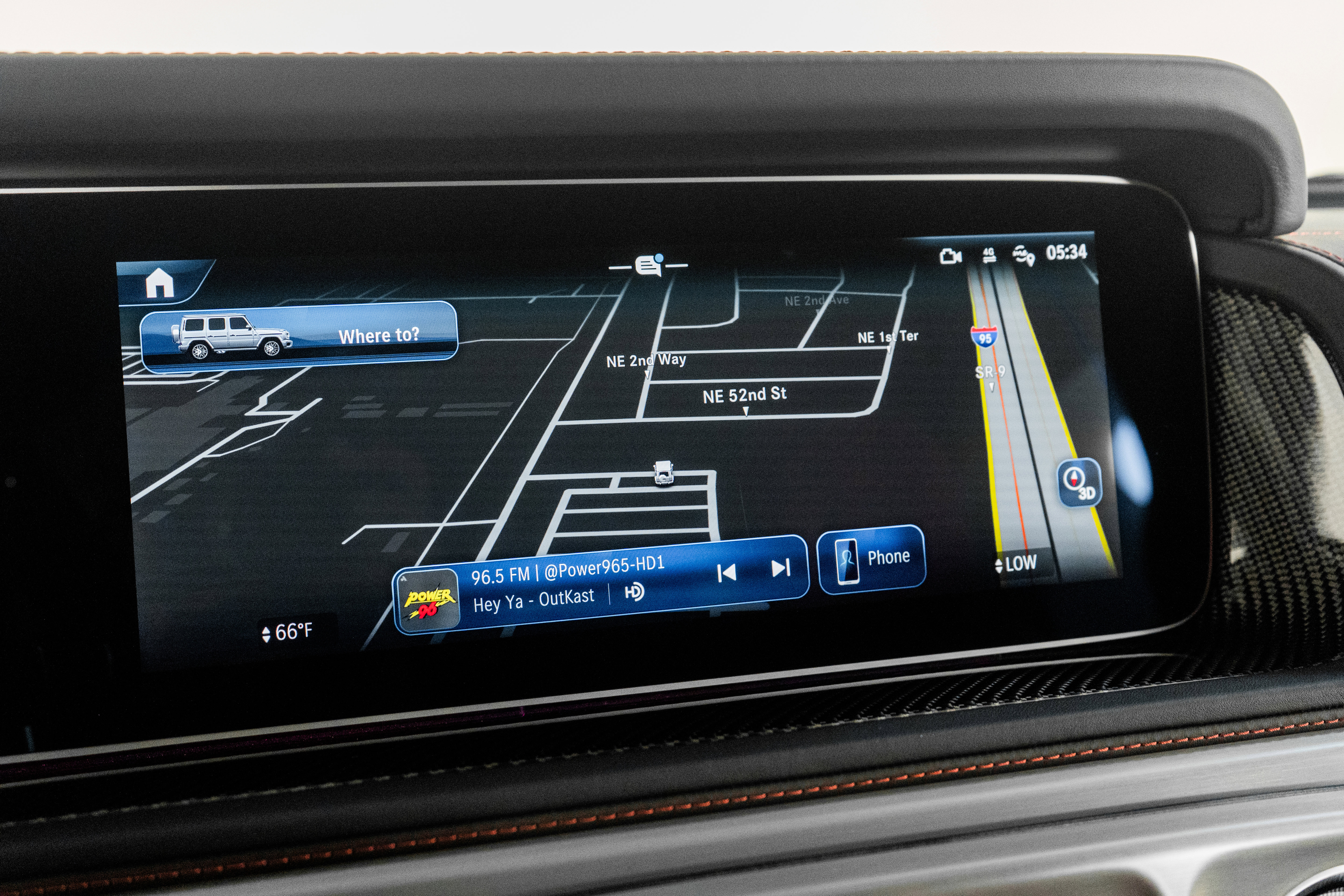 Used 2025 Mercedes-Benz G 63 AMG 4MATIC image 35