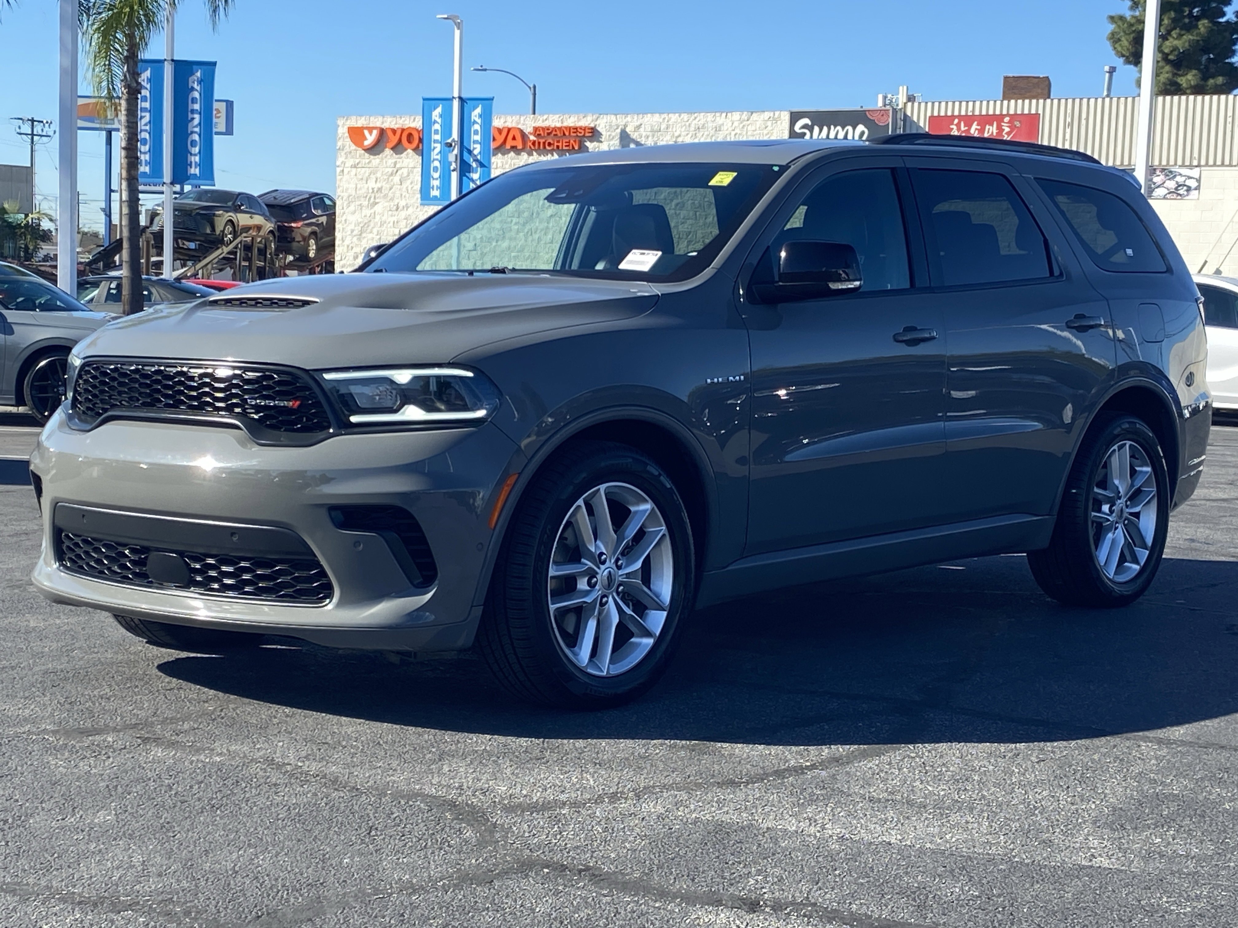Used 2024 Dodge Durango R/T image 3