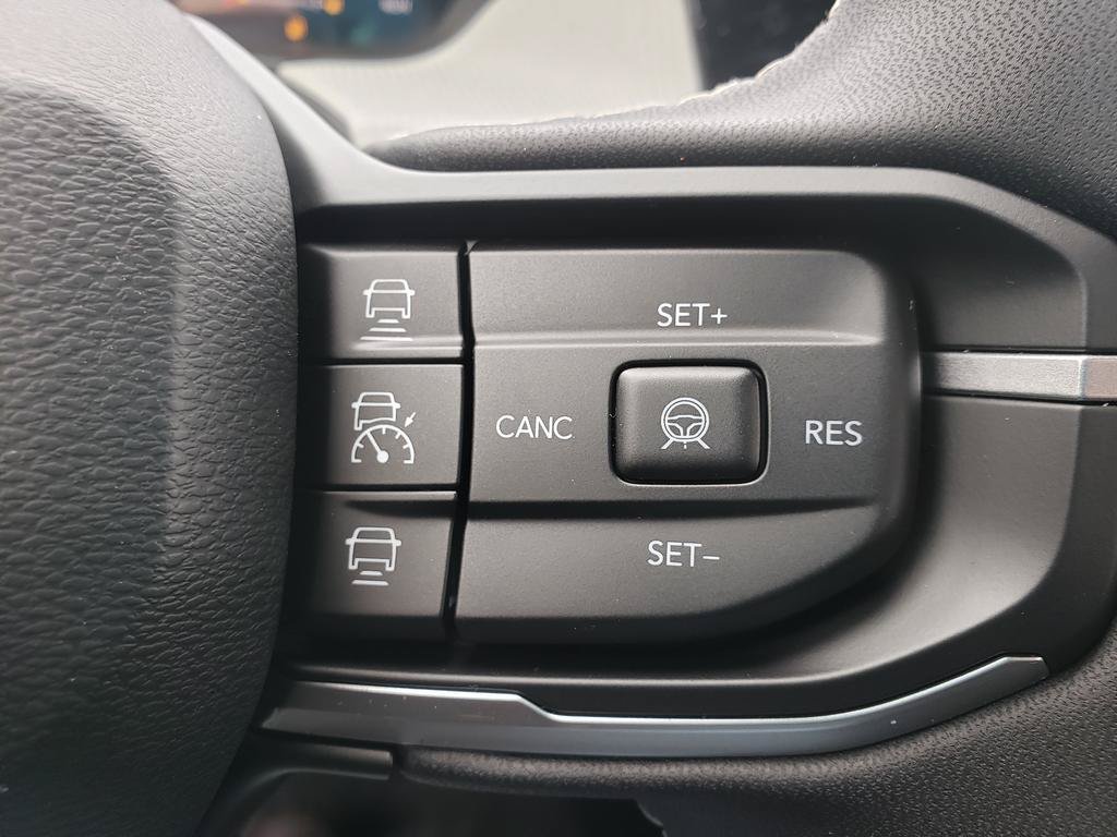 New 2026 Jeep Cherokee Laredo AWD/4WD image 19
