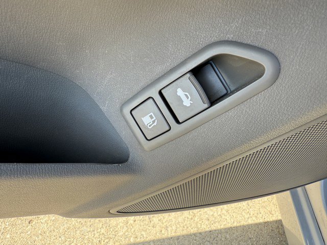 Used 2010 Hyundai Sonata GLS image 20