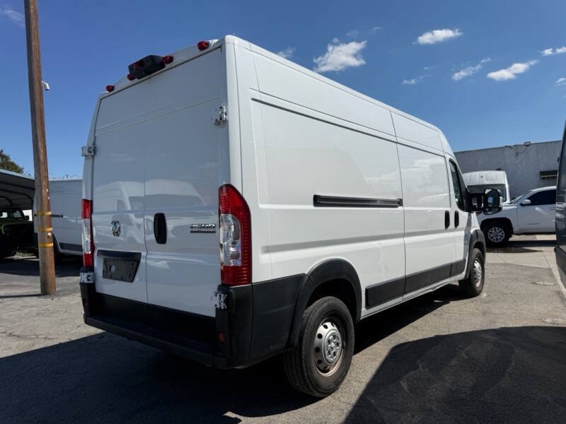 Used 2023 RAM ProMaster 2500 FWD image 7