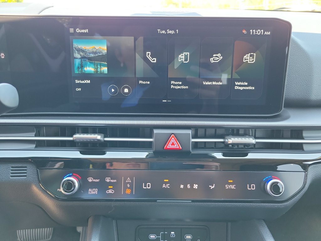 New 2027 Kia Sportage EX FWD image 17