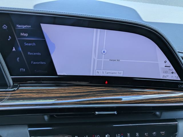 Used 2023 Cadillac Escalade Premium Luxury image 26