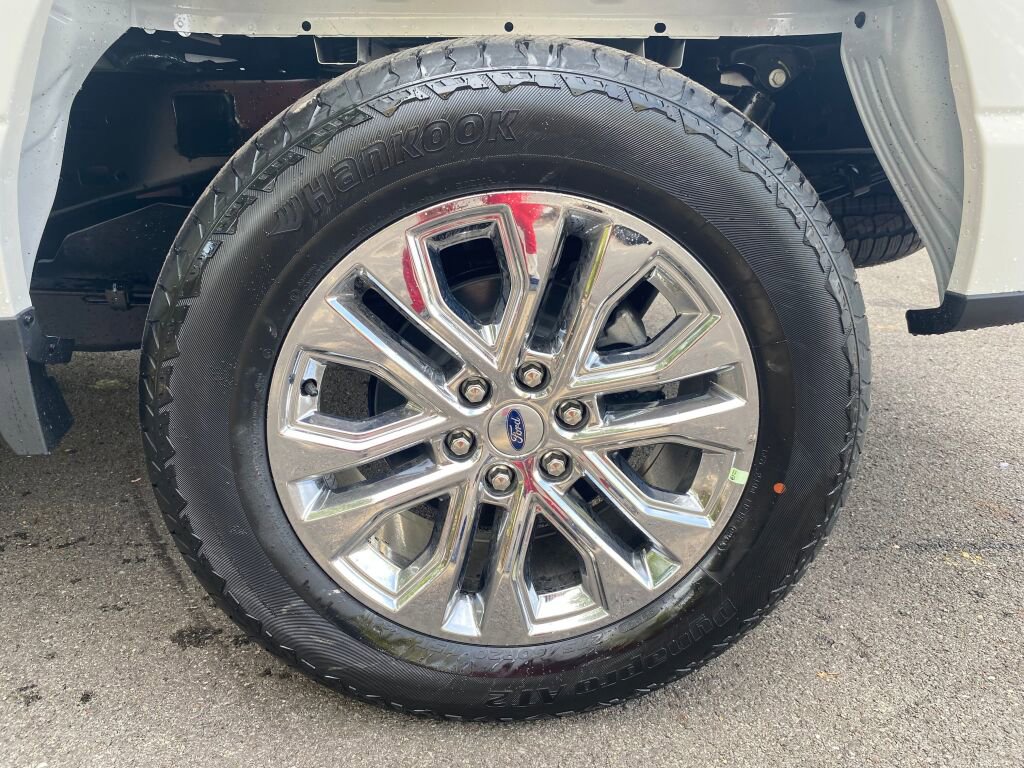 New 2025 Ford F150 Lariat w/ Equipment Group 502A High image 24