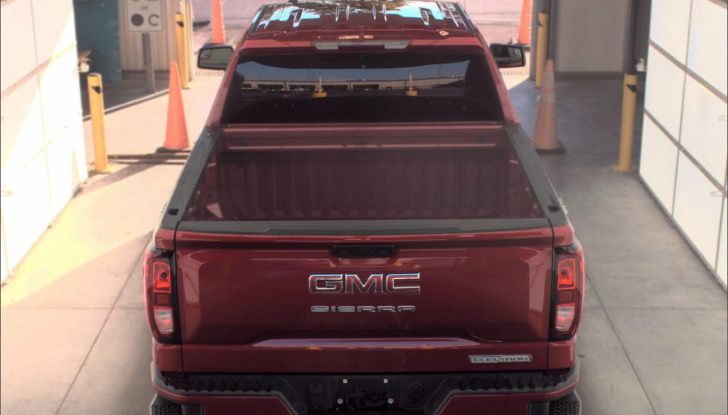 Used 2024 GMC Sierra 1500 Elevation AWD/4WD image 6
