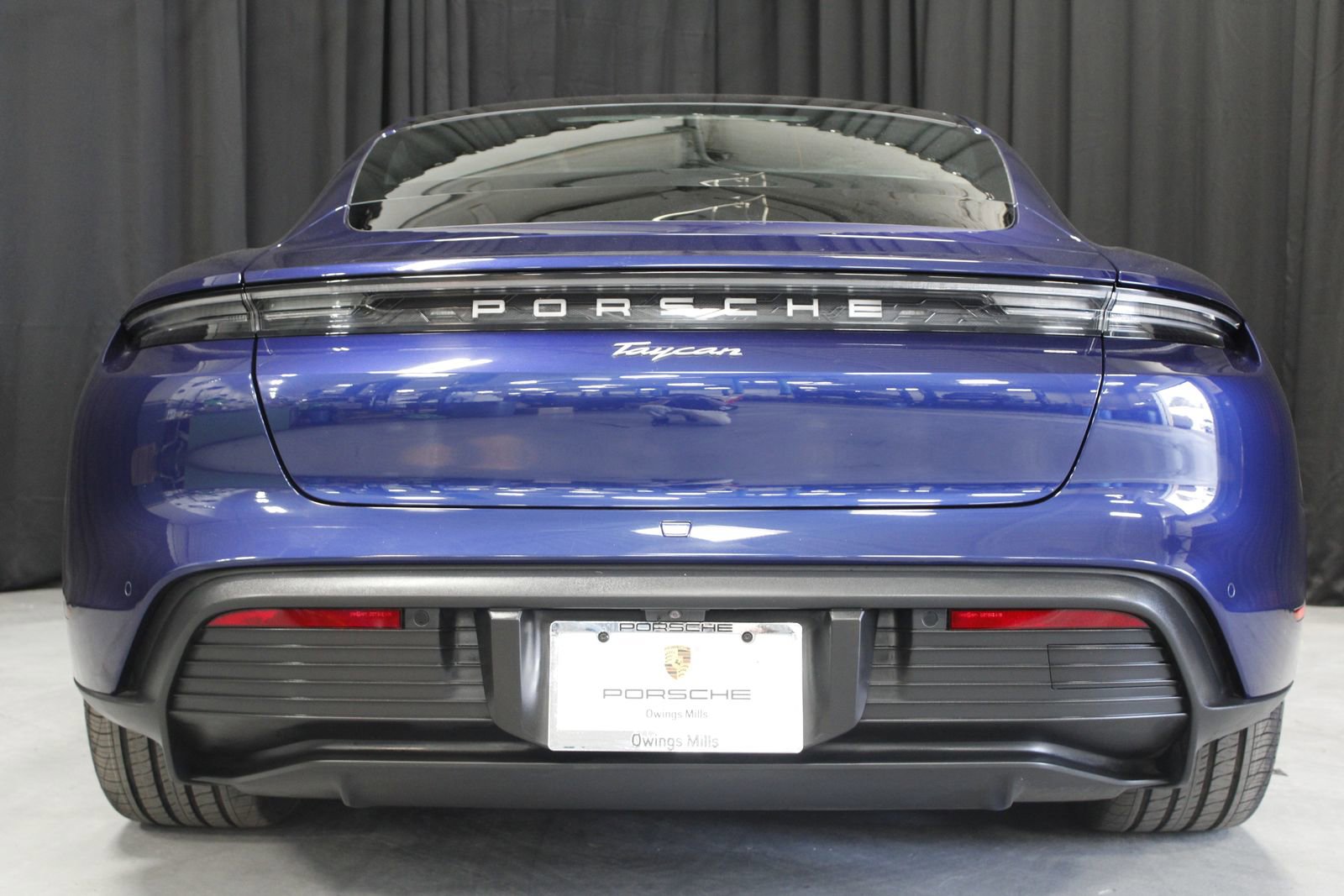 Certified 2021 Porsche Taycan image 15