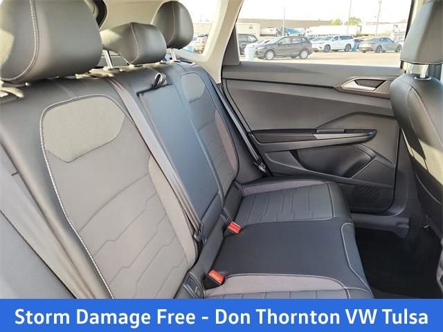 New 2026 Volkswagen Taos SE AWD/4WD image 17