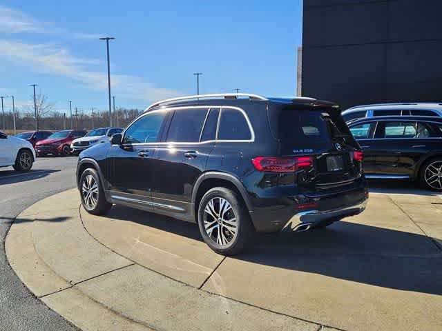 Used 2026 Mercedes-Benz GLB 250 image 6