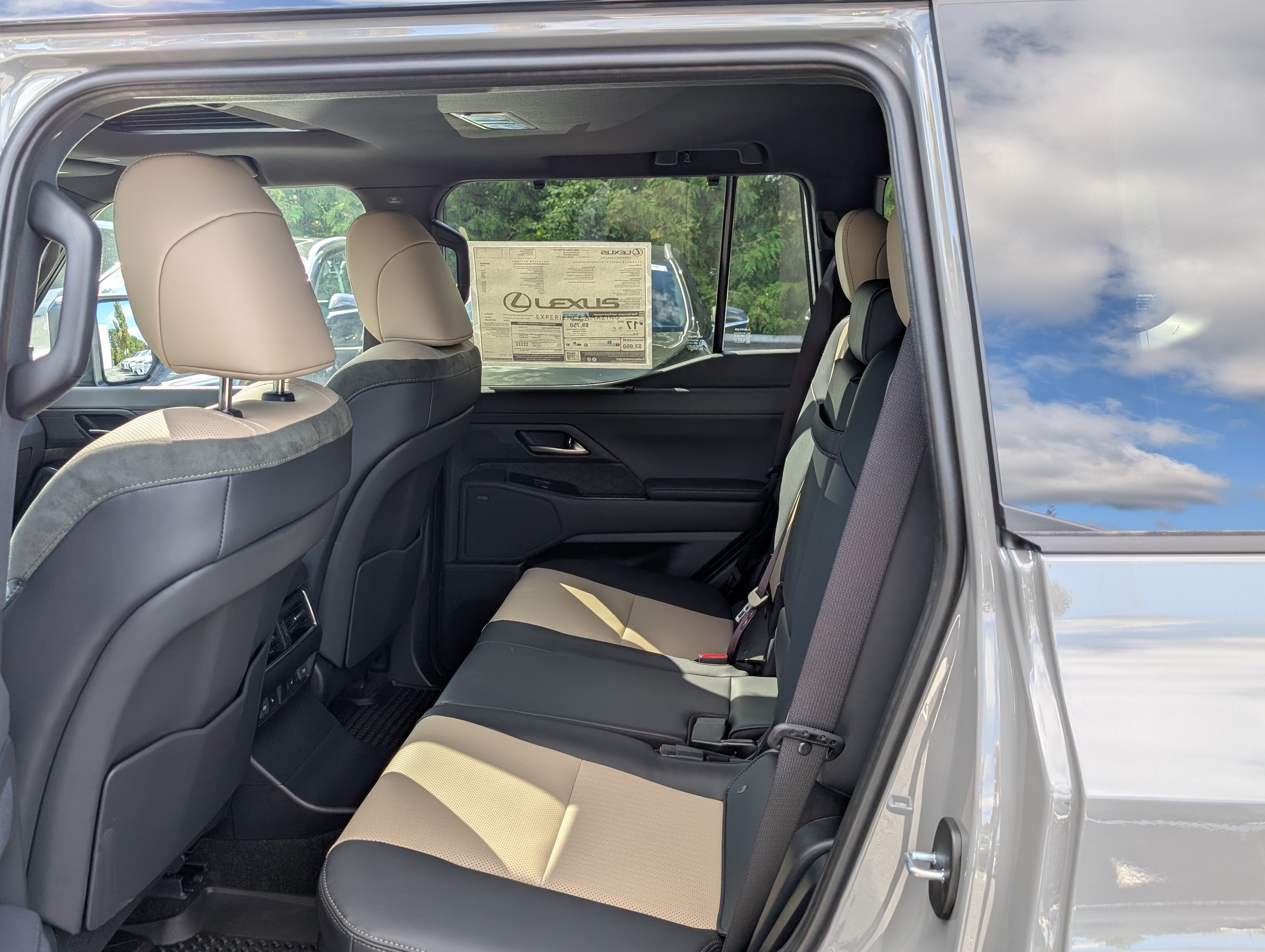 New 2026 Lexus GX 550 AWD/4WD image 11