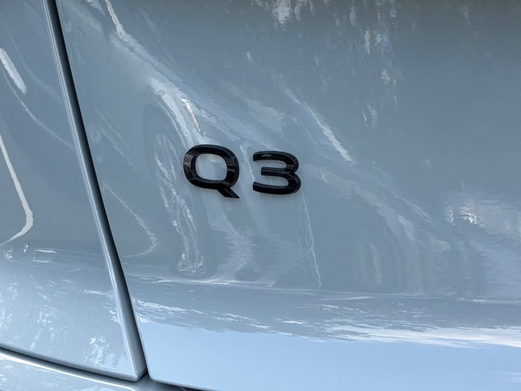 New 2026 Audi Q3 quattro 2.0T AWD/4WD image 25