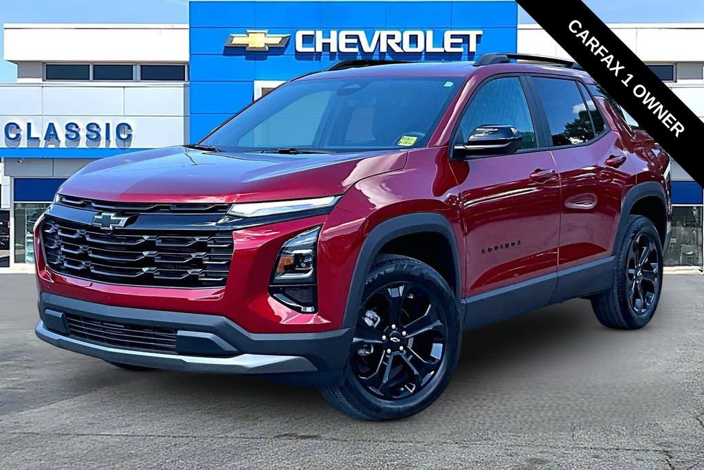 Used 2026 Chevrolet Equinox LT w/ Midnight Edition FWD image 2