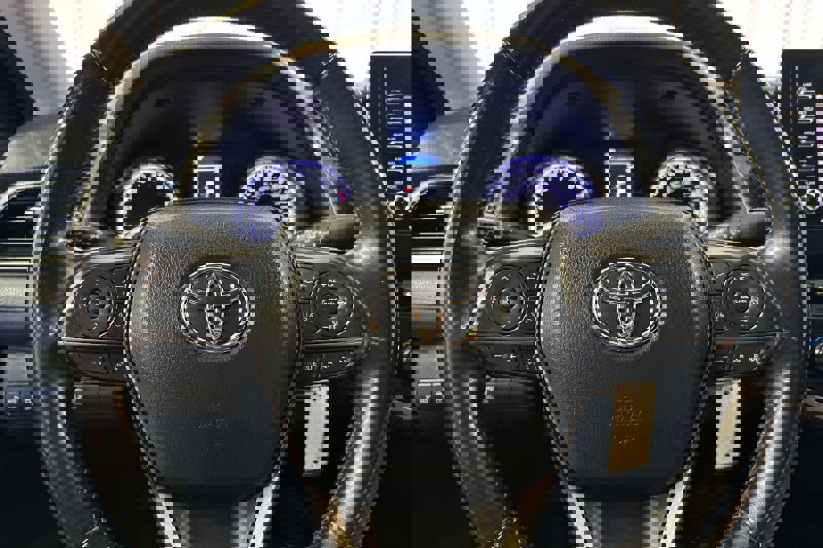 Used 2021 Toyota Camry SE image 23